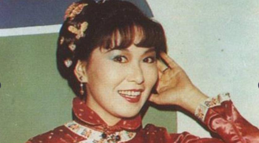 黄文慧:出演梅超风后无人敢娶,今70岁依旧单身,还要养92岁父亲