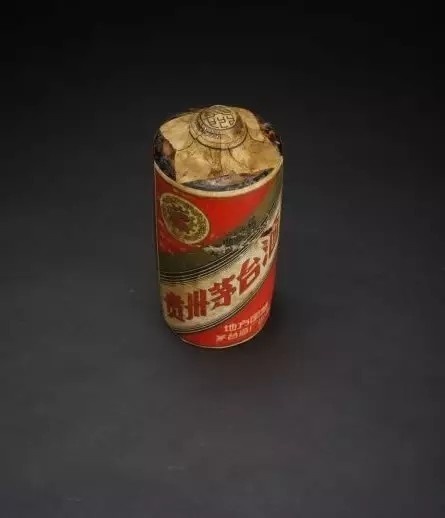 世界名酒排行榜_这可是世界名酒排行,82年拉菲都排不上号,中国天价老酒上榜