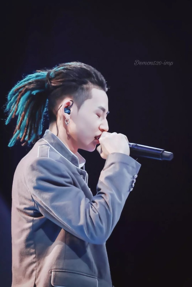 王琳凯成都演唱会演出介绍_腾讯新闻