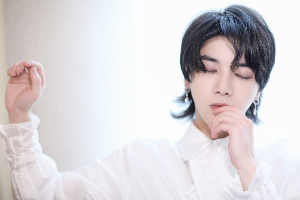 奉上阿华甜一组美图