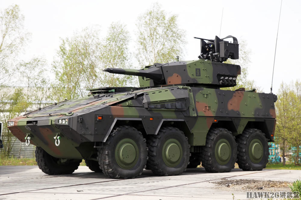 拳师犬步兵战车亮相配备新型无人炮塔专为中东神秘客户研制