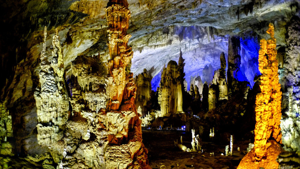 百万年才形成的溶洞,赏最美喀斯特奇观,溶洞之王-织金洞