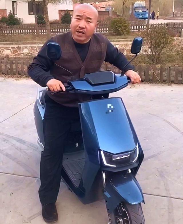 间都为观众带来诸多欢声笑语,特别是演员刘能,赵四,谢广坤和宋晓峰等