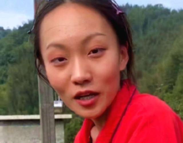 网红贝勒爷手绘图惹争议歪头动作十分相似水平真是不一般