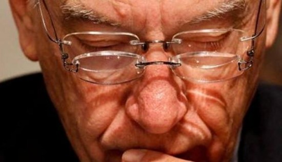 老花眼发生的预兆是什么?近距离工作或者阅读因老花都会出现困难.