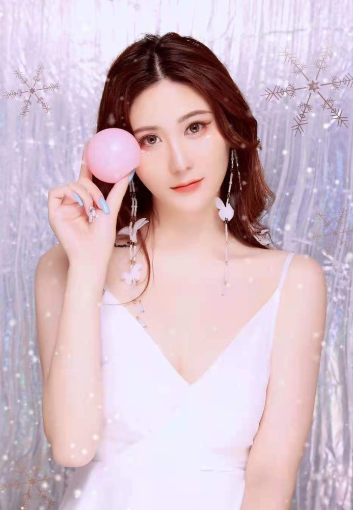 2021年05月20日,华语乐坛女歌手夏木木《请不要对