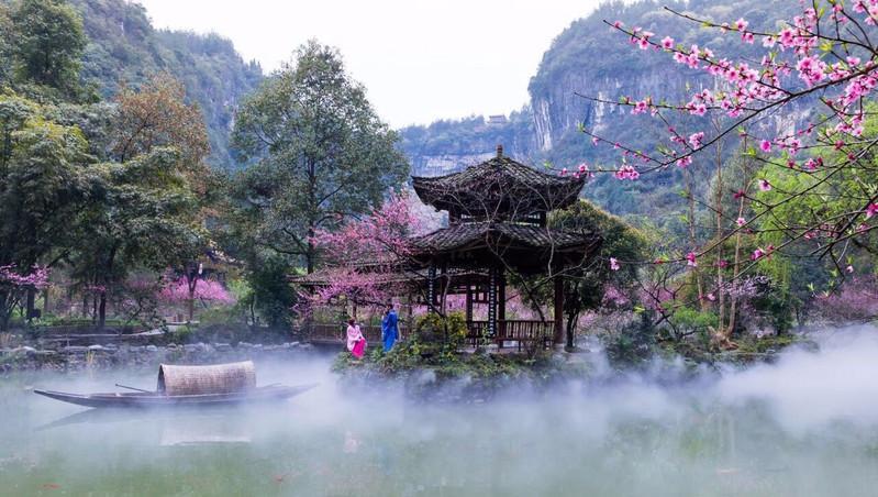 重庆旅游必去的十大景点酉阳桃花源低音号旅游