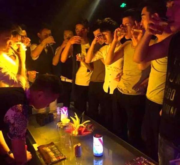 香港空姐溶尸案 始末 黄紫君 余玲 黄大卫 香港