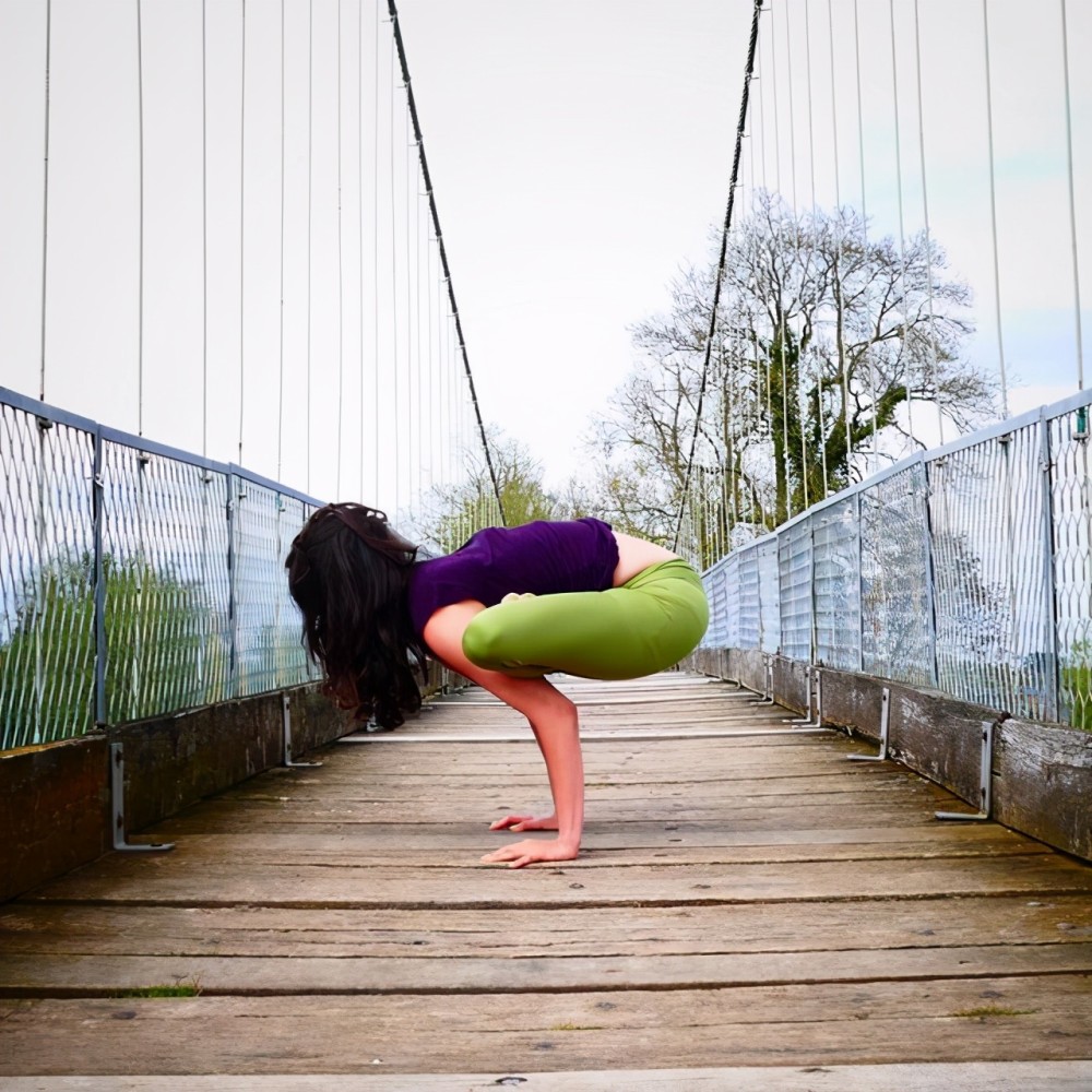 难度系数较高的一个瑜伽体式瑜伽老鸟来挑战一下