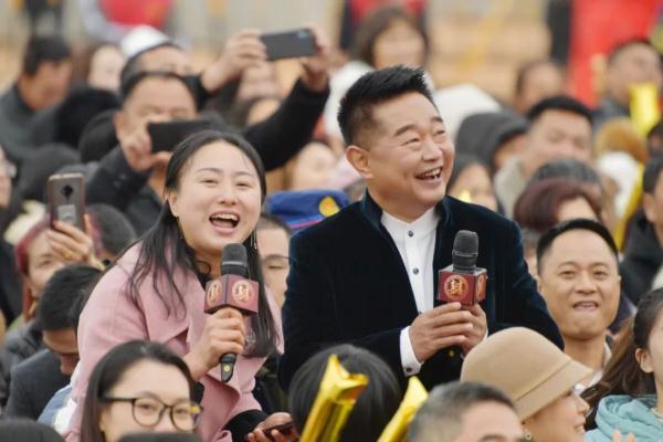 央视综艺《喜上加喜》江西崇仁本周五播出!_腾讯新闻