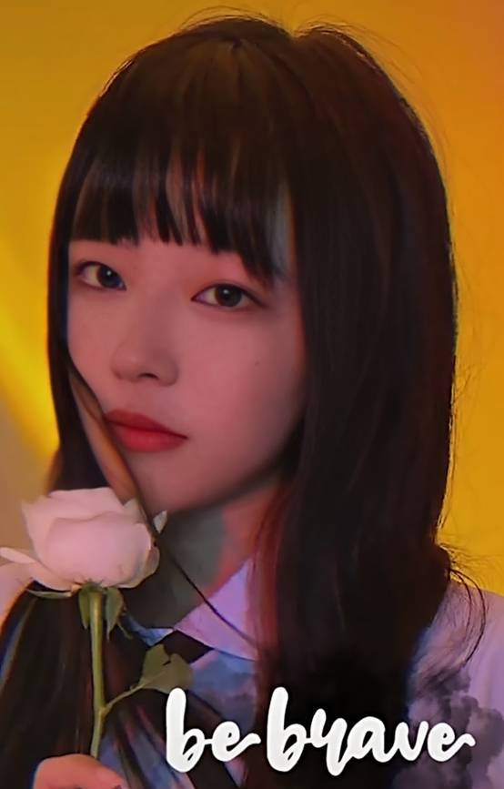 郝一点还会cosplaycos禁忌女孩还原度太高让粉丝都不敢信