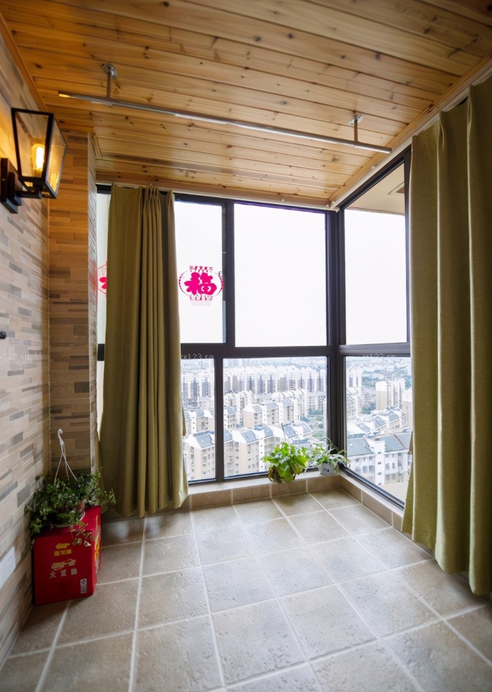 有一说一阳台这样装吊顶能把整个房子气质提升起来真香