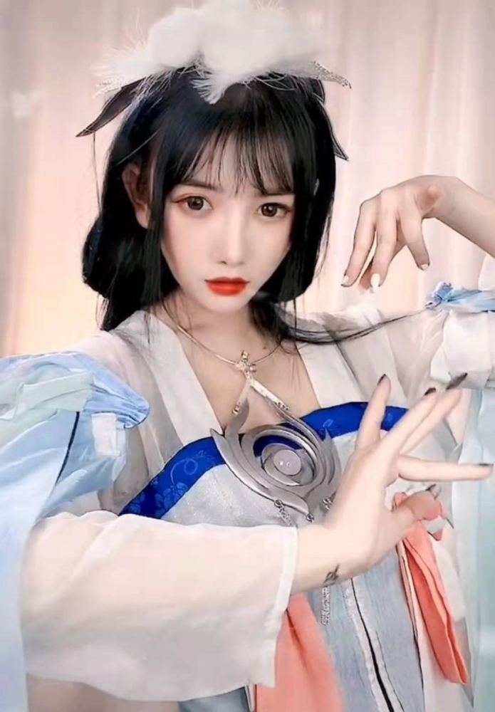 真正的林晚晚终于找到了前年就已经露脸模样清纯完胜其他替身