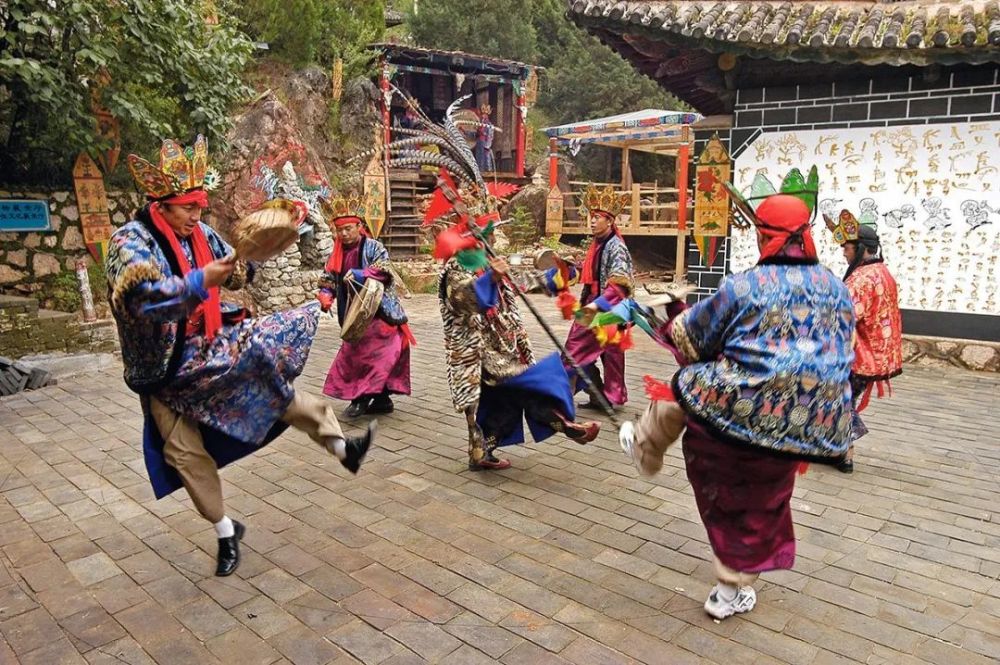 (阿普萨萨)歌曲:《世外桃源》《庆丰收》11石鼓竹园村演出队白族舞蹈