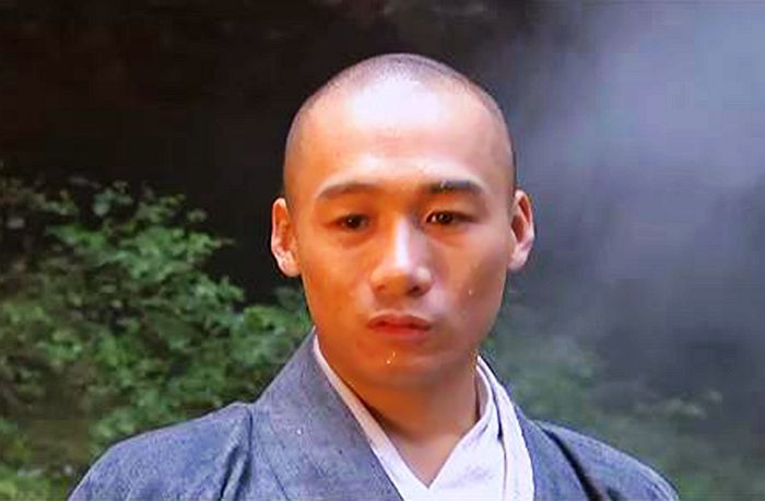 除了梦姑还有一个女人也对虚竹想入非非是段誉心中的女神