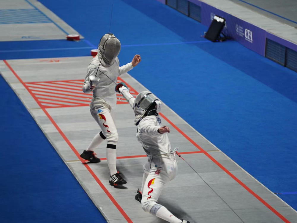 千名剑客成都论剑 全国击剑冠军赛总决赛开战