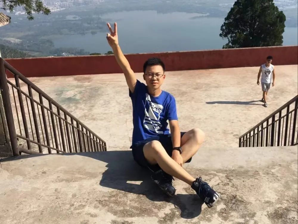 围观一大波学霸寝室全上岸