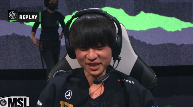 rng31击败psggala封神psg下路身败名裂淘汰后表情太扎心