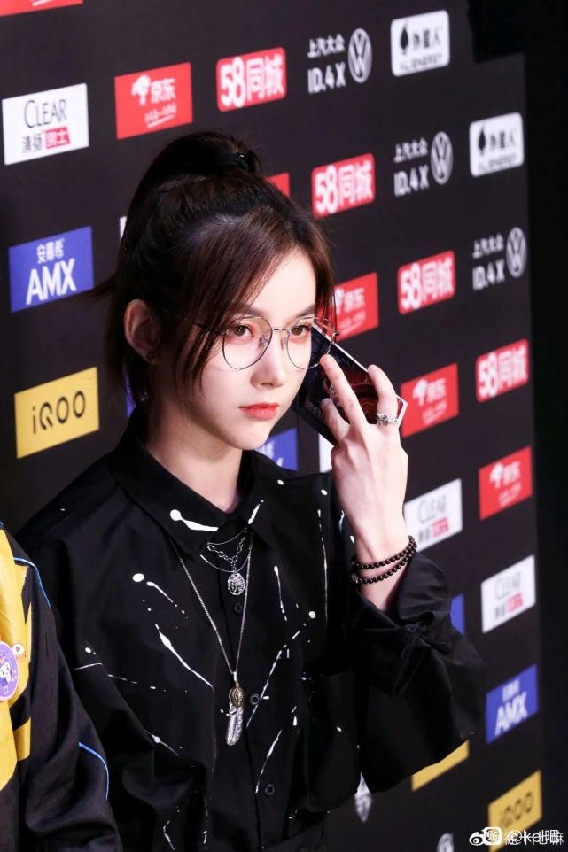 曾和鞠婧祎是队友,官宣百天后离职|snh48|王者荣耀|鞠婧祎|女主持