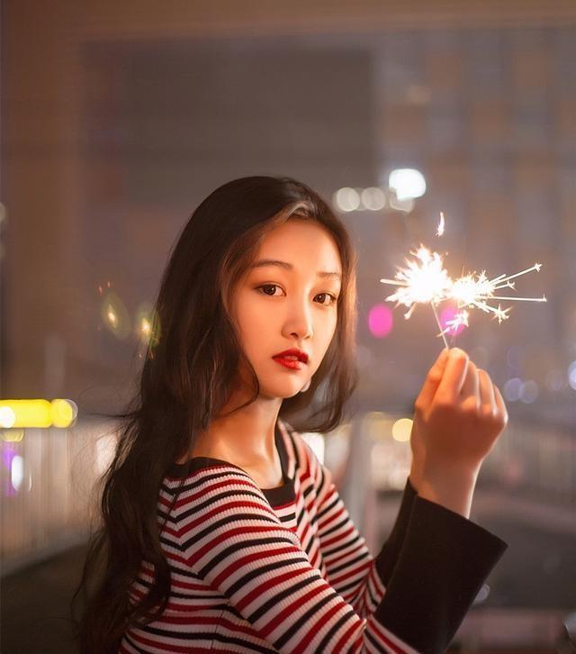 2019最火的女生签名,精美走心,句句妙不可言!