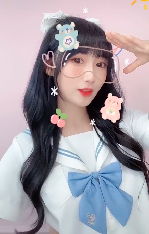 果然学长回应林晚晚替身事件:林晚晚因个人原因辞职后,公司请了不少