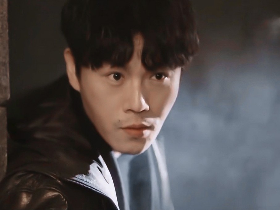 盗墓笔记吴邪的父亲真的只是一个普通人吗