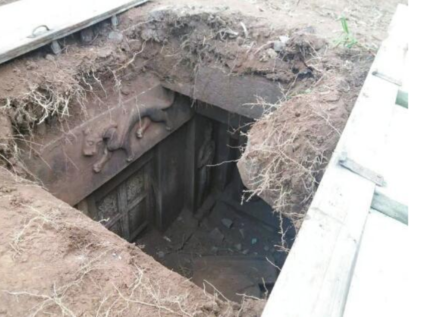 江苏一农民挖祖坟,不料出现"意外",考古队:24小时封锁