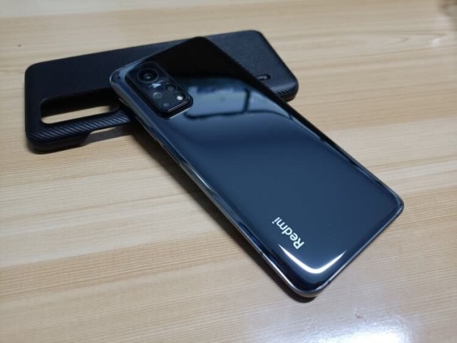 总的来说,跌至2099元起的红米k30s依旧是真香机,尤其是对于喜欢lcd屏