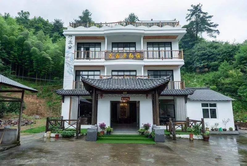 三争三比61产业项目梓洲村干好三件事三地共发展