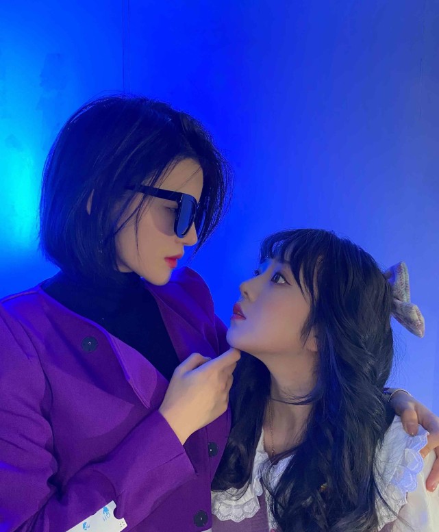 万小七又蹭郝一点热度情侣日连发两条暧昧动态七点cp让林锡离开