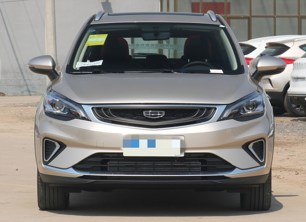 为什么选择这辆车:选择这辆车最重要的是我对吉利车的感受,因为一开始