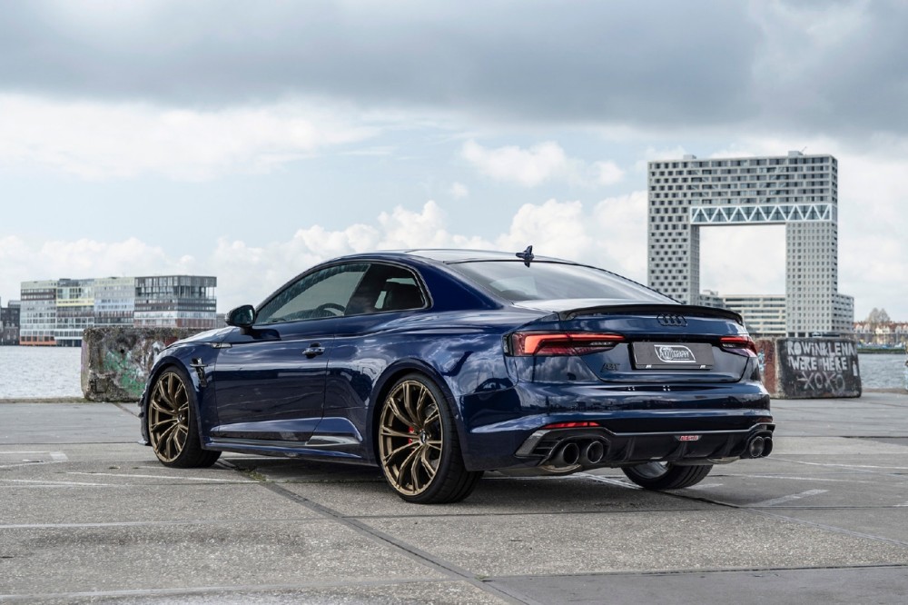 让人心动的纳瓦拉蓝abt奥迪rs5rcoupé