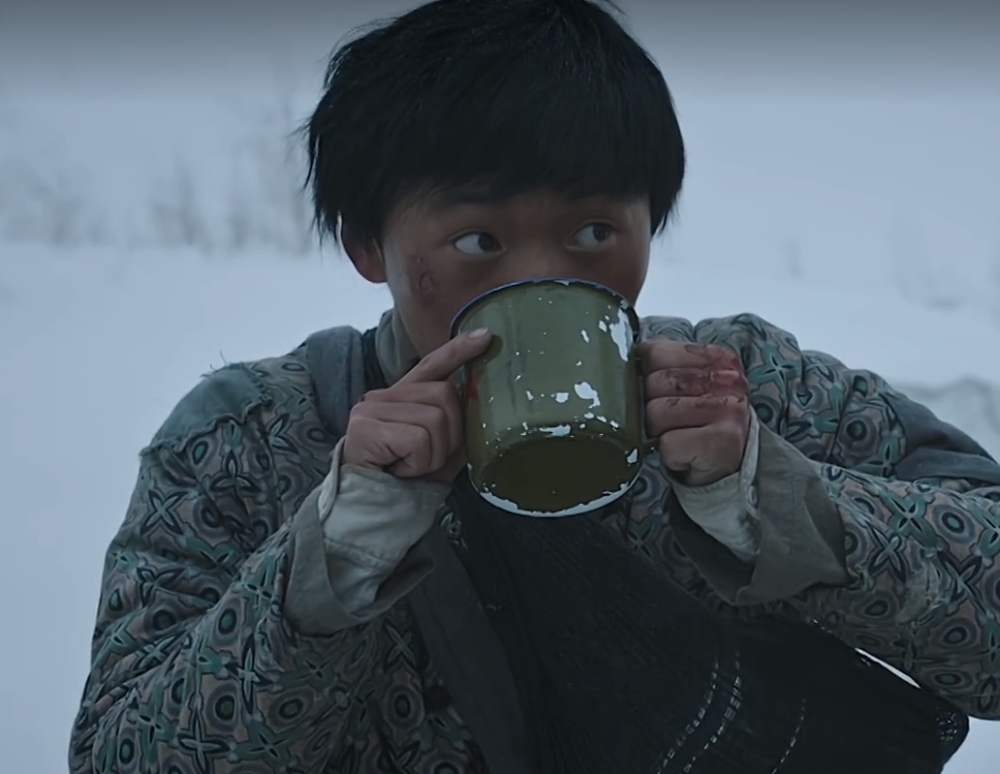 《雪国的篝火》重播,王劲松带你再爬雪山,用生命体验粮食的珍贵_腾讯