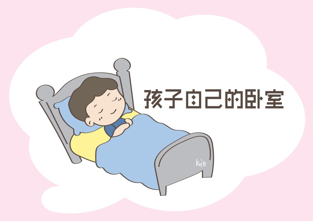 由于年龄的影响,小虎妈妈开始着手训练孩子独立睡眠,小床也买了,孩子