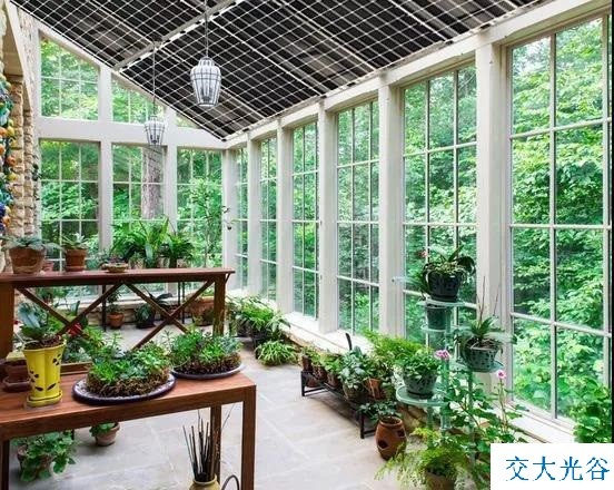 屋顶光伏阳光房属于违章建筑吗 腾讯新闻