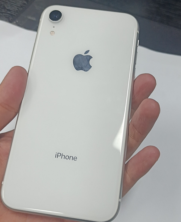 网友淘宝买到假iphone官换机 教你如何判断假官换机 腾讯新闻