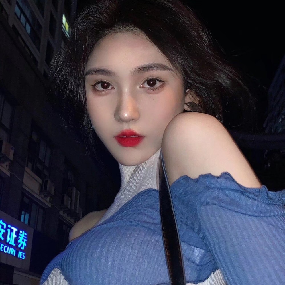 女生头像越迷人越危险