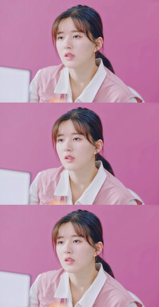 赵露思一不小心捡到爱顾安心妹妹