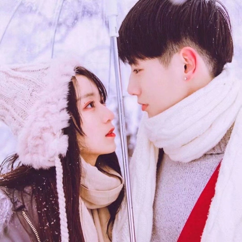 不结婚很难收场的双人情头