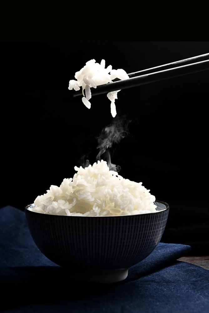一碗米饭香喷喷一种精神永流传