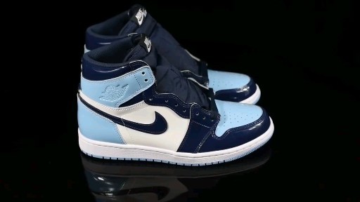 aj1 高帮漆皮北卡蓝