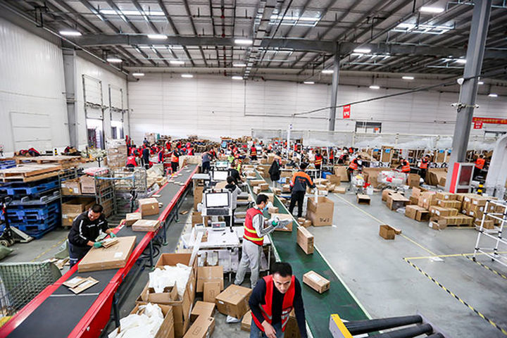 第三方仓储公司:大型仓库租赁和仓储外包服务的区别?发网告诉你