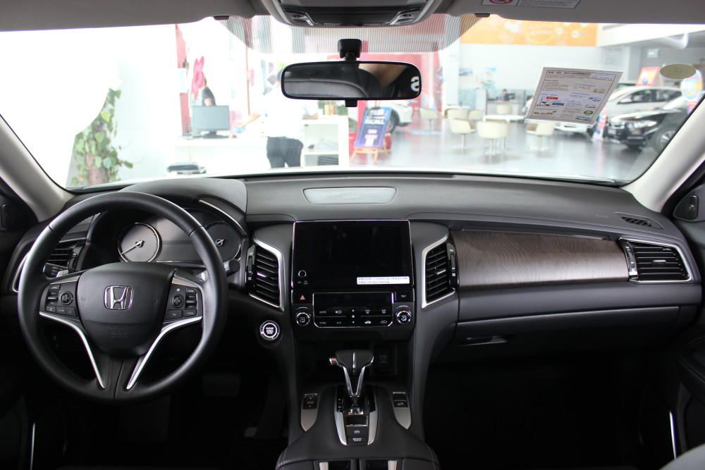 体验本田冠道内饰精致空间奢侈性价比还挺高