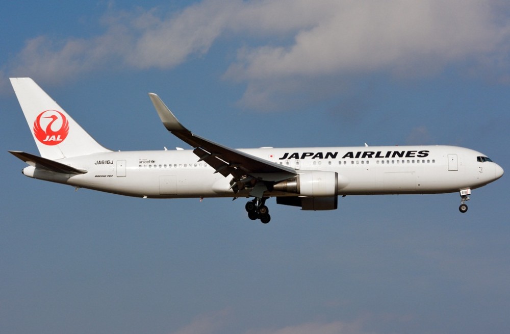 日本航空飞台湾波音767因失压警告宣布紧急状态中途降落