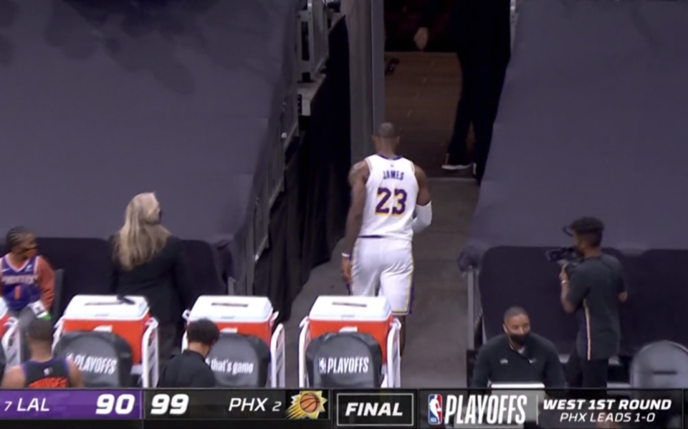 季后赛 “黑7”太阳？湖人成NBA笑话，季后赛原形毕露，詹眉已丧失统治力
