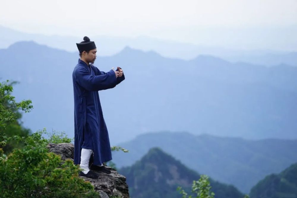 方法不对,站桩,打坐反而会伤身!