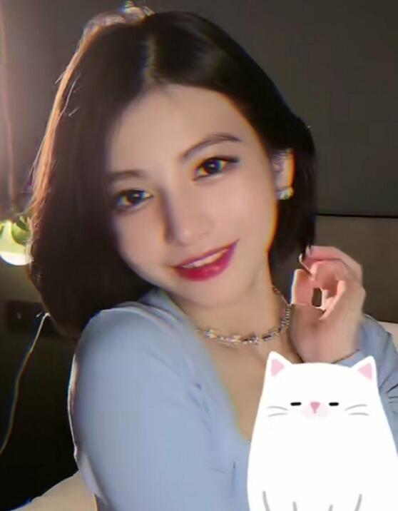 万小七也变成工具人莫名其妙多出一个弟弟与她争抢郝一点