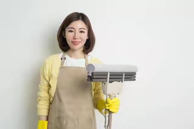 雇主要求太多,45岁保姆怒怼:我不是你的奴才,没有义务做一切