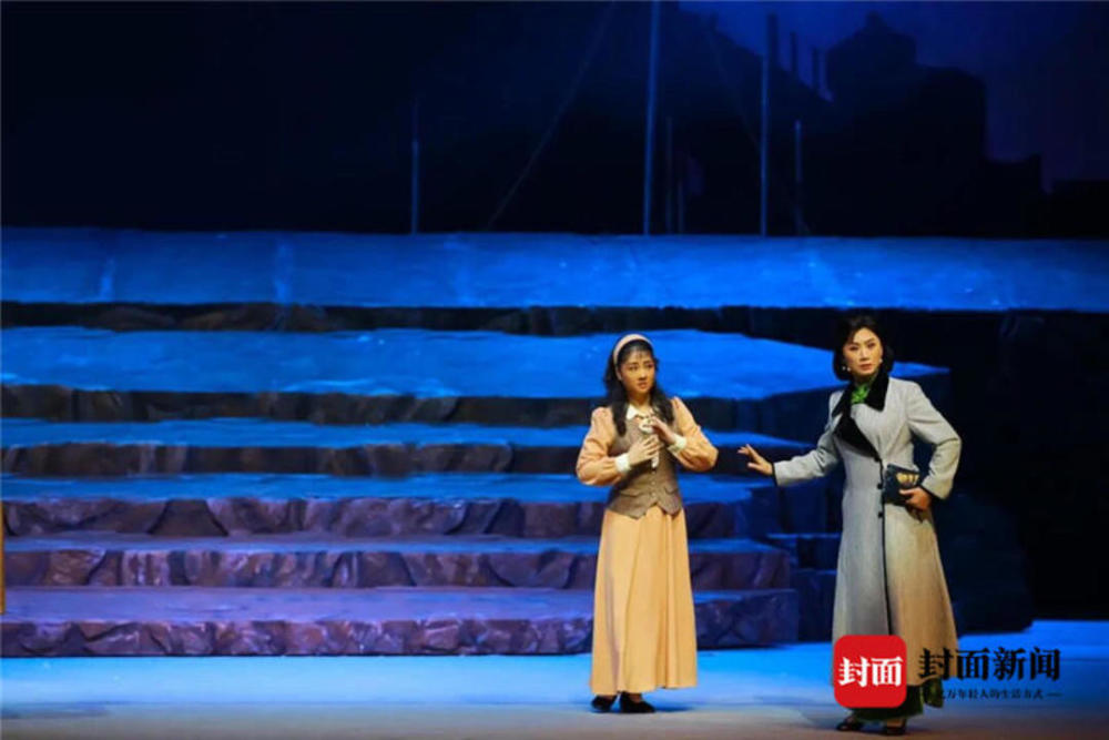 今晚川剧烈火中永生再度上演重温红岩精神