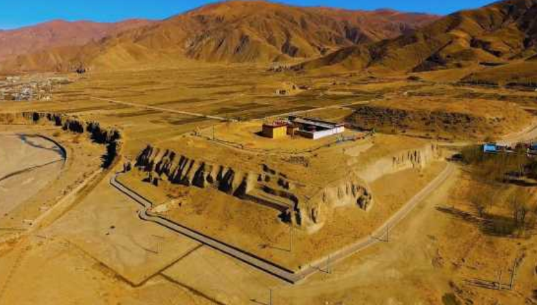 秦汉隋唐时期墓葬形制的发展和演变